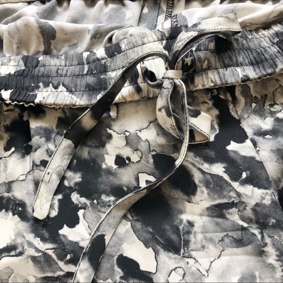 Theory Jesha Pant in ‘Perplexing Print’ Size Small - Picture 9 of 13